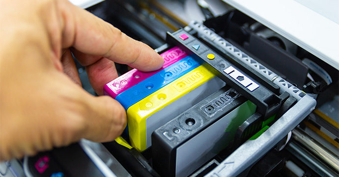 Checking Ink Cartridges Checking ink cartridges